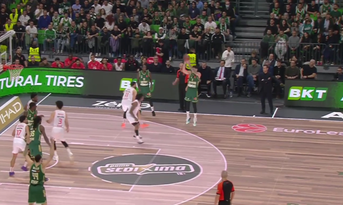Παναθηναϊκός - Χάποελ Τελ Αβίβ: Το... έσταξε ο Καλαϊτζάκης από τα 6.75 (vid)