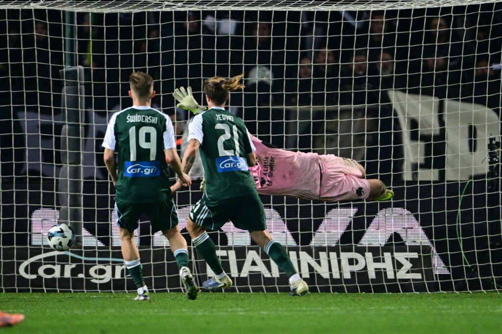 Μπενίτεθ: Πρώτη αναφορά σε μεταγραφές - Οι δηλώσεις στη συν. Τύπου