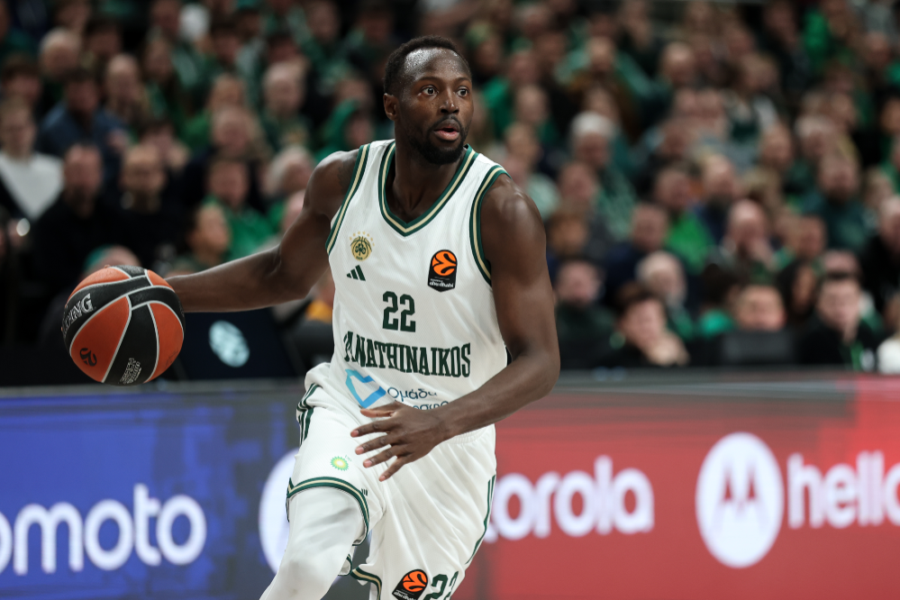 Έγινε... κατοστάρης ο Γκραντ