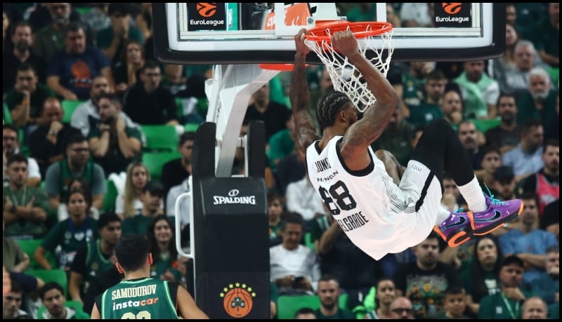 «Συμφώνησε με σέντερ ο Ολυμπιακός πριν από το ντέρμπι με τον Παναθηναϊκό»