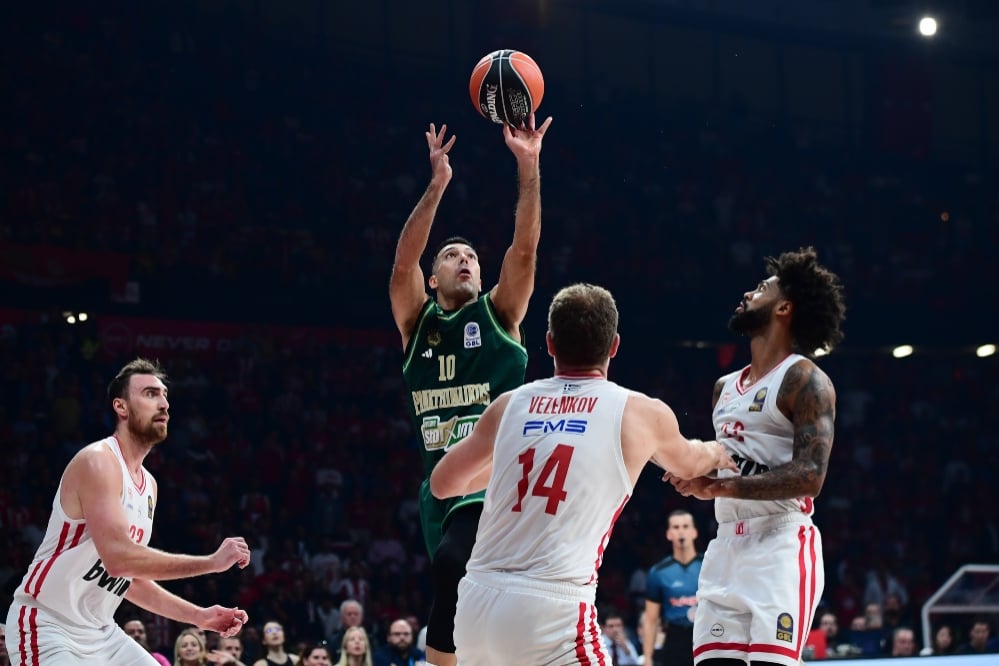 Η EuroLeague υποκλίνεται στο ντέρμπι «αιωνίων» (vid)