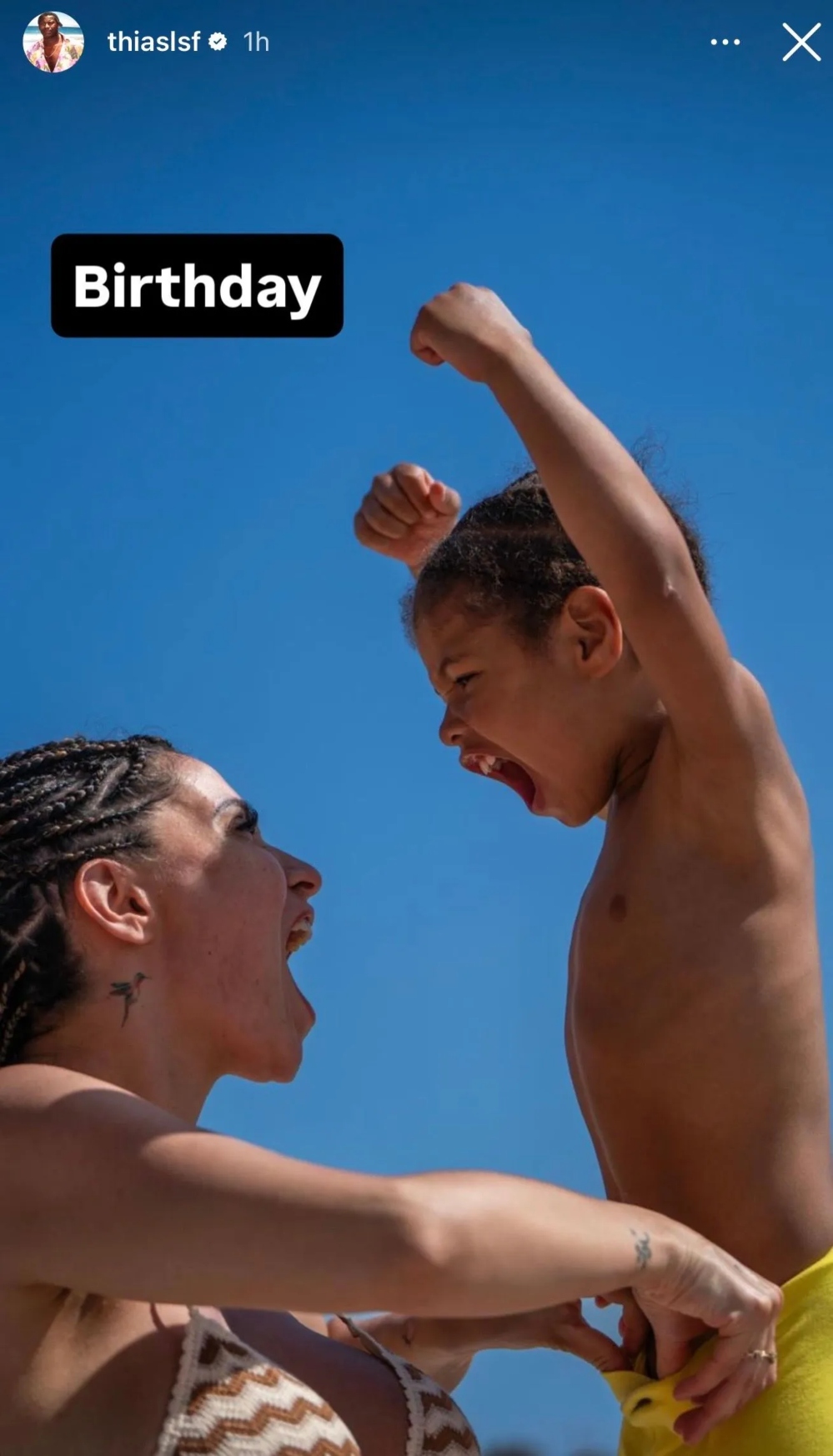 Οι όμορφες ευχές του Λεσόρ για τα γενέθλια της συζύγου του