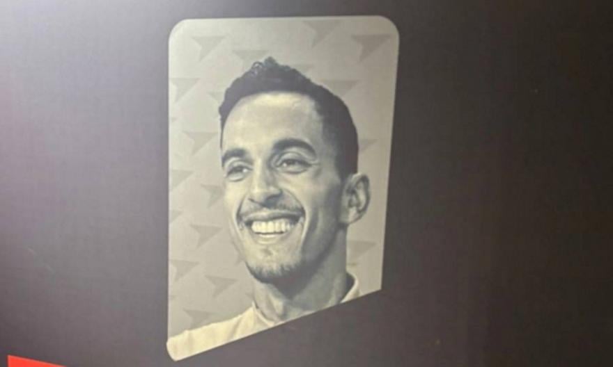 Παναθηναϊκός: Ο Ζέκα έγινε... κορνίζα στ' αποδυτήρια της Κάζα Πία (pic)