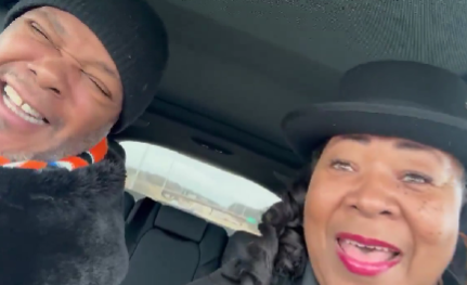 Πανηγυρισμοί από τους γονείς του Χολμς: «Τα καταφέραμε και πάλι» (vid)