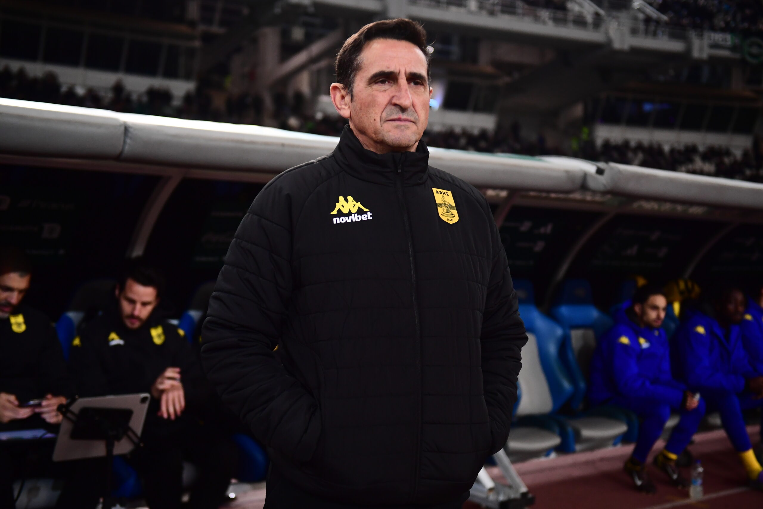 Μπενίτεθ: Η απάντηση για τους δύο φορ - Οι δηλώσεις στη συν. Τύπου Τύπου