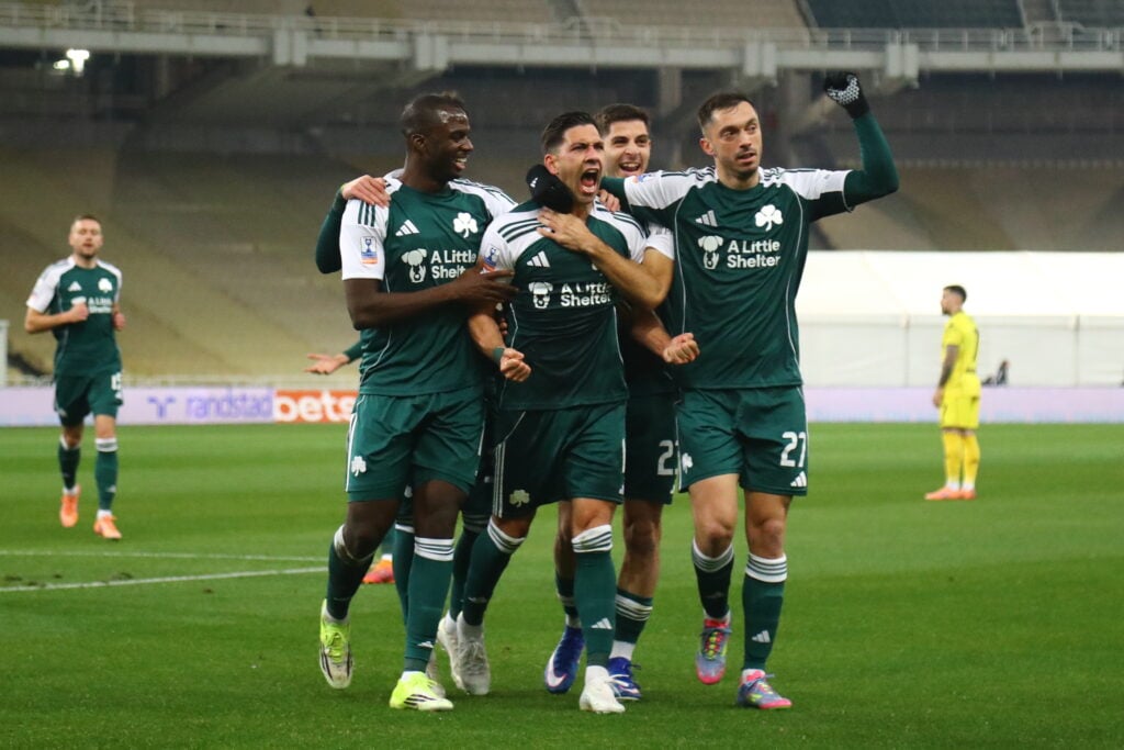 Μπενίτεθ: Η απάντηση για τους δύο φορ - Οι δηλώσεις στη συν. Τύπου Τύπου