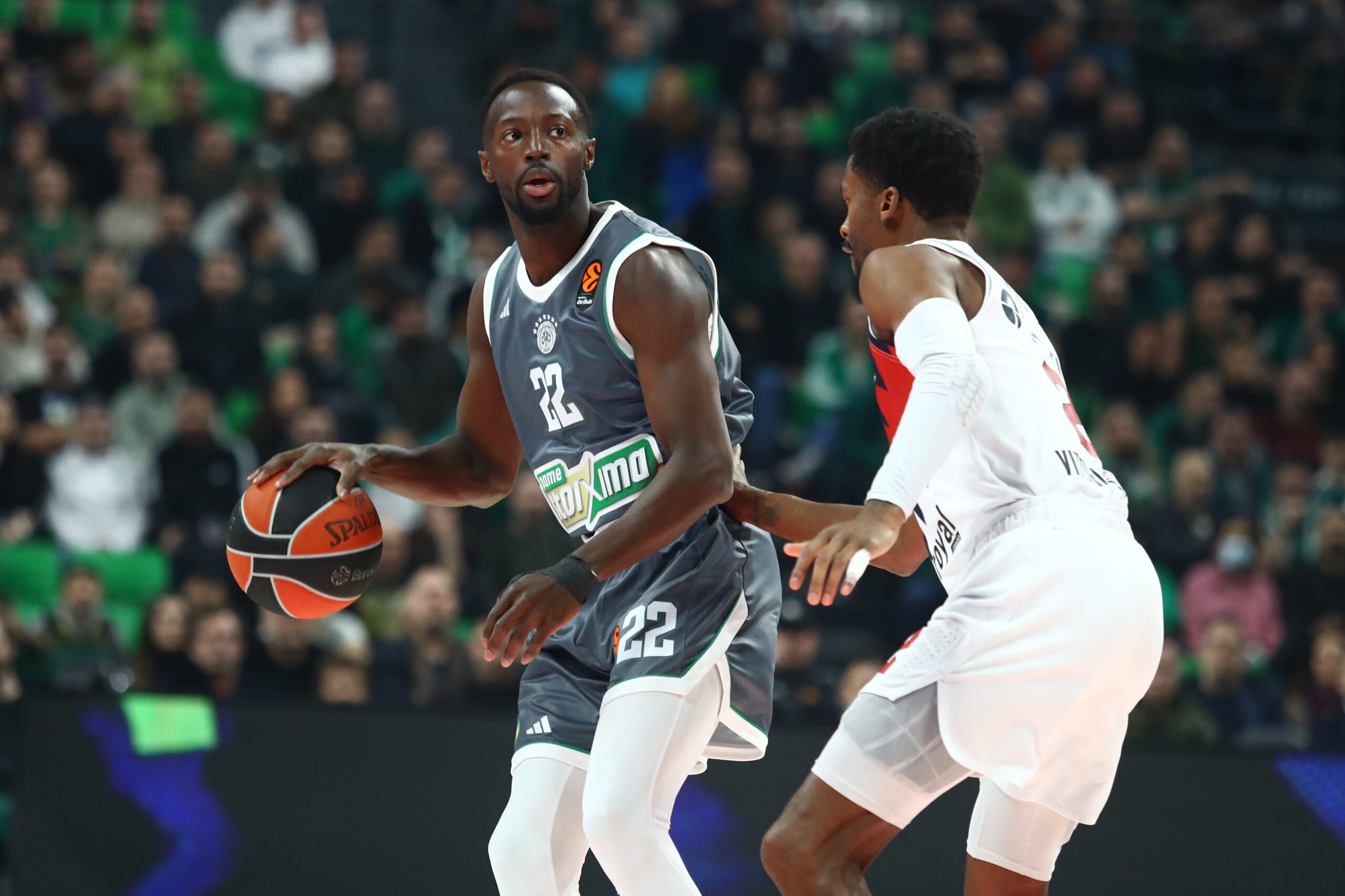 Τα σπάει! Με τη νέα φανέλα του ο Παναθηναϊκός στο ματς με τη Μπασκόνια (pics)