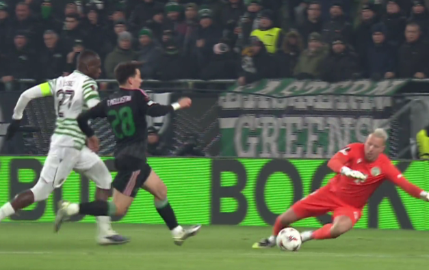 Φερεντσβάρος - Παναθηναϊκός: Απίθανη πάσα Μπακασέτα, άνοιξε το κοντρόλ ο Πελίστρι (vid)