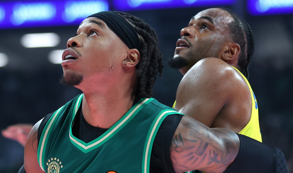 ΠΑΟΚ - Μπέτις με «μπουστάρισμα» στις παραβιασμένες εστίες