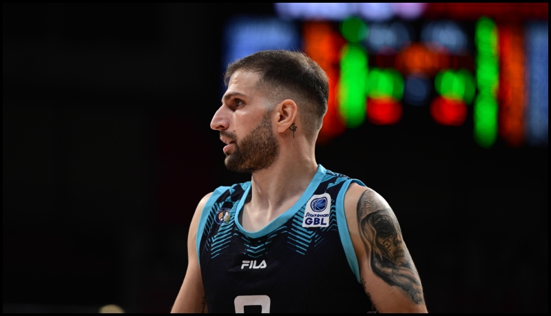 Πετρόπουλος: «Ελπίζω τα φρένα του αυτοκινήτου μου να κόπηκαν μόνα τους» (pic)