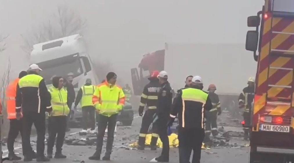 Βίντεο-ΣΟΚ: Εικόνες μετά το τροχαίο δυστύχημα με τους οπαδούς του ΠΑΟΚ (vid)