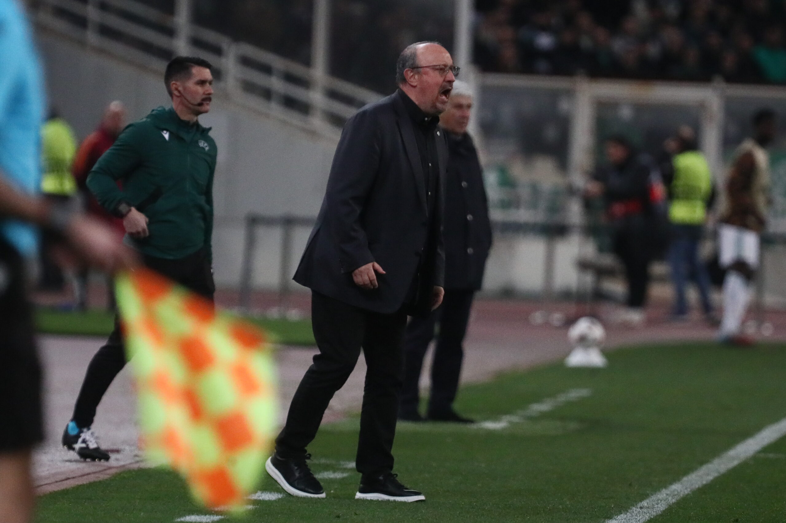 Μπενίτεθ: Ατάκες για Ταμπόρδα και πιθανό αντίπαλο - Οι δηλώσεις στη συν. Τύπου