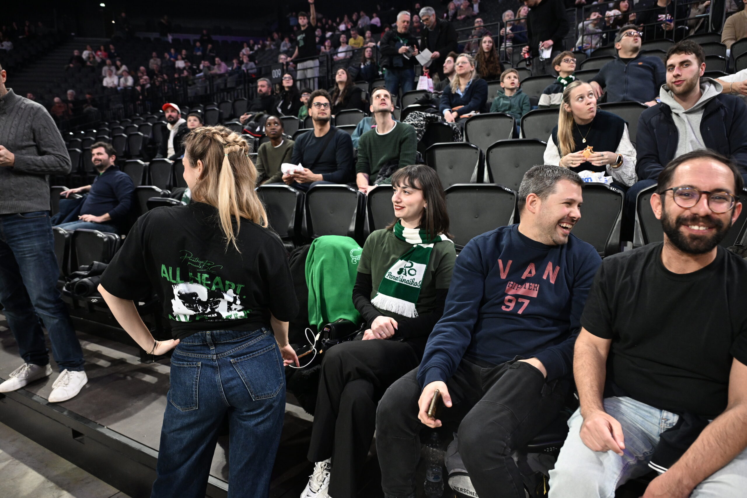 Βιλερμπάν - Παναθηναϊκός: Με υψηλή παρουσία «πράσινων» οπαδών η αναμέτρηση (pics)