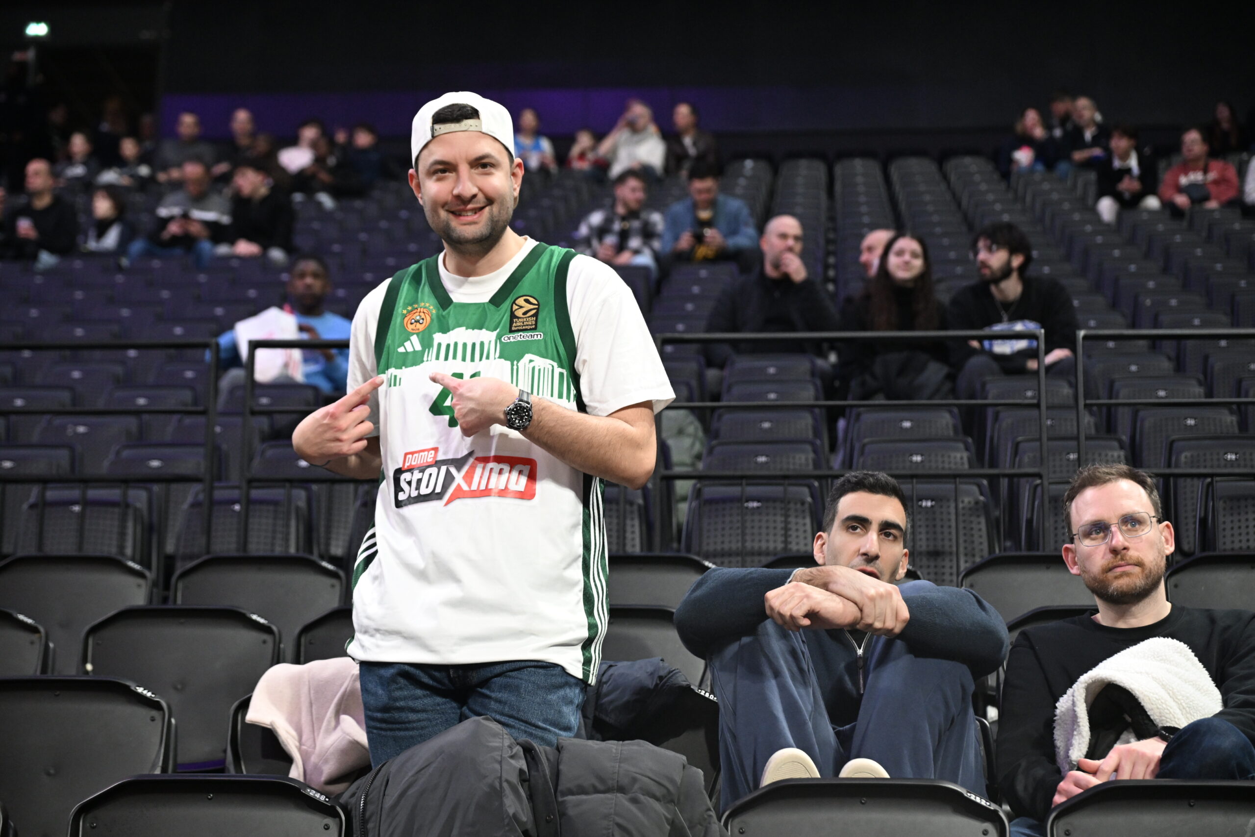 Βιλερμπάν - Παναθηναϊκός: Με υψηλή παρουσία «πράσινων» οπαδών η αναμέτρηση (pics)