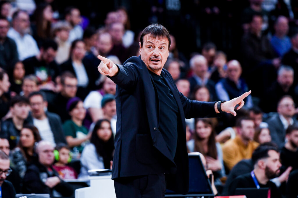 Αταμάν: Ατάκες για Σλούκα - Οι δηλώσεις στη συν. Τύπου