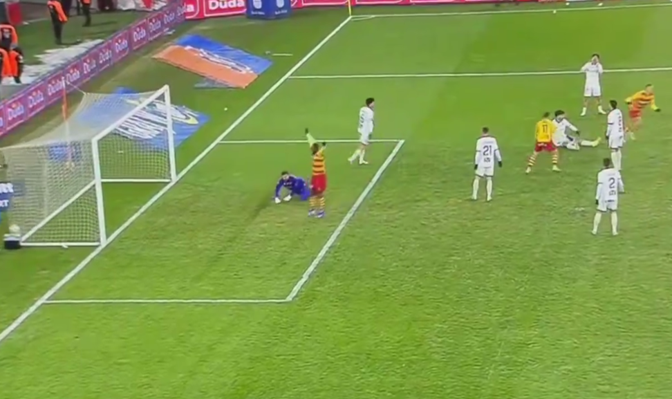 Συντριβή για τη Βίντζεφ Λοτζ: «Έφαγε» και τρίτο γκολ ο Ντραγκόφσκι από τη Γιαγκελόνια (vid)