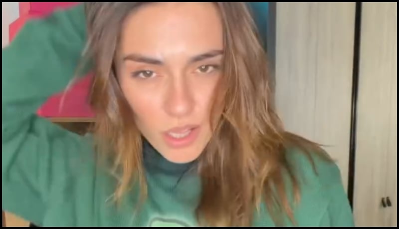 Η Κάτια Ταραμπάνκο ντύθηκε στα πράσινα για να δει τον Παναθηναϊκό (vid)