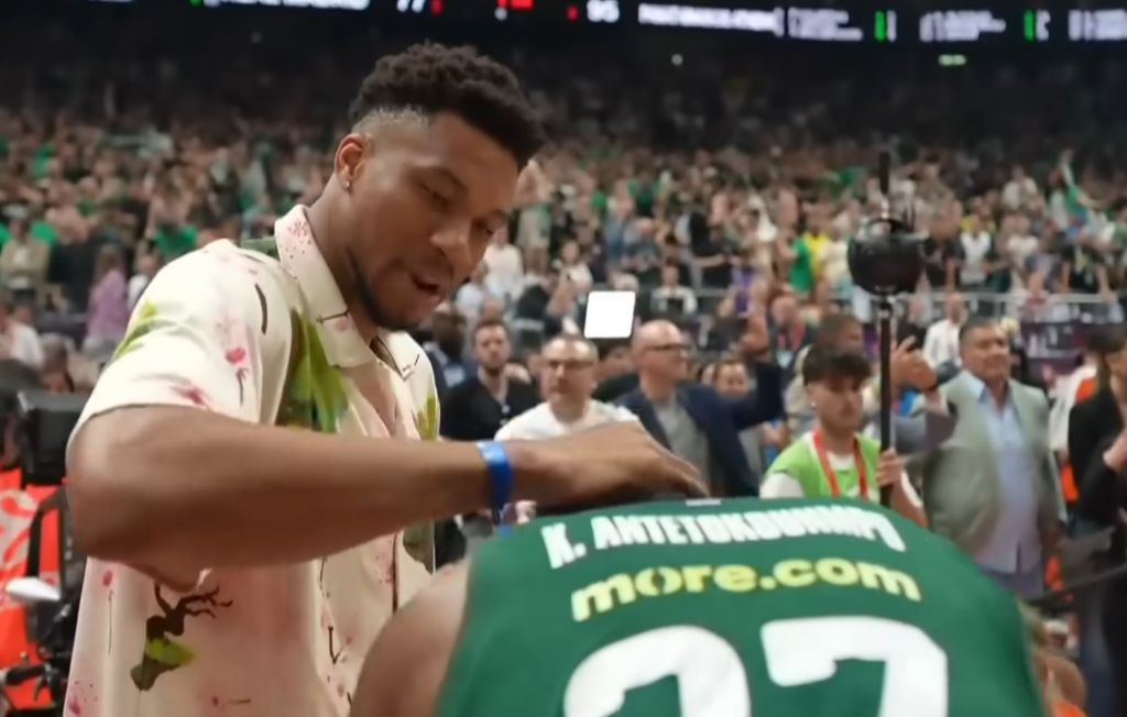 Ο Γιάννης Αντετοκούνμπο ζήτησε «ησυχία» μετά την εμφάνιση του αδερφού του κόντρα στον Παναθηναϊκό (pic)