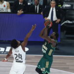 Τι έβαλες ρε άνθρωπε! Η καλαθάρα νίκης του Γκραντ που «ξέρανε» τη Ρεάλ (vid)