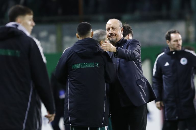 To απογοητευμένο ύφος του Μπενίτεθ μετά την ήττα του Παναθηναϊκού (pics)