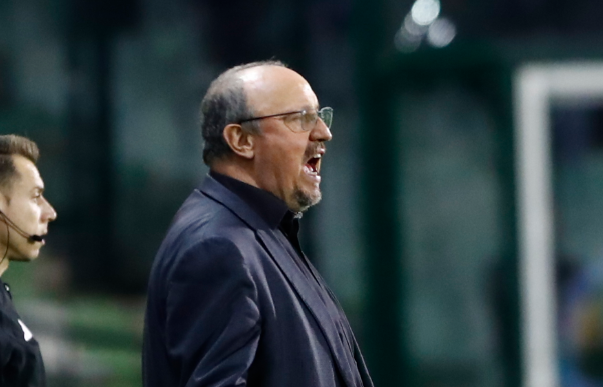 Μπενίτεθ για μεταγραφές και αποδοκιμασίες - Οι δηλώσεις στη συν. Τύπου