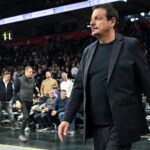 Αταμάν στη συν. Τύπου: «Η εξήγηση της ήττας» - Τι είπε για Ναν και αποβολή Ρογκαβόπουλου
