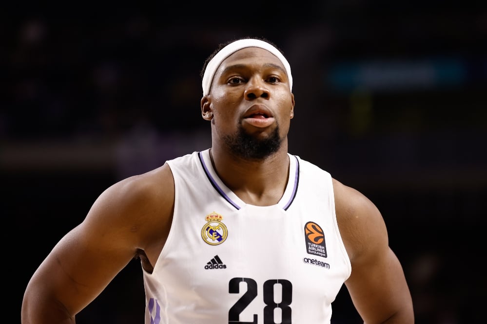 «Οι Μπουλς δεν θα "κόψουν" τον Γιαμπουσέλε, πλήρως αφοσιωμένος στο NBA ο παίκτης»