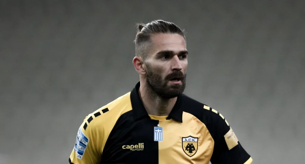 Ατζέντης Λιβάγια: «Γιατί σας εκπλήσσει το ενδιαφέρον του Παναθηναϊκού;»