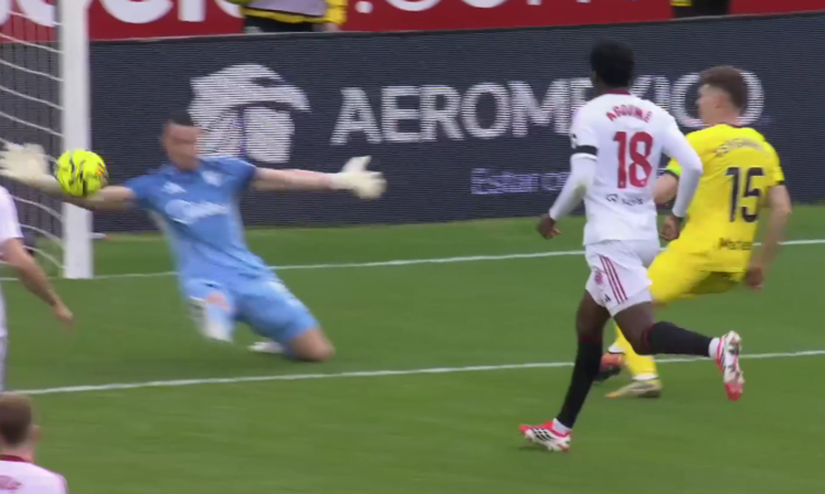 Σεβίλλη - Τζιρόνα: Απίθανη απόκρουση από τον Βλαχοδήμο σε τετ α τετ (vid)