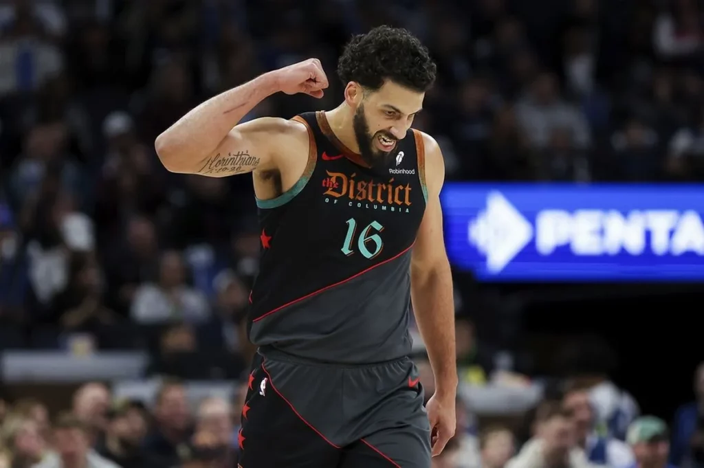 «Εναλλακτική επιλογή του Παναθηναϊκού ο Γκιλ»