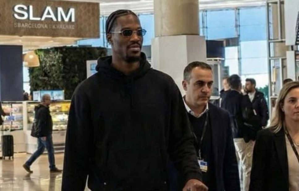 Μυστήριο: Στη Βαρκελώνη ο Χέιζ-Ντέιβις, οργιάζουν τα σενάρια (pic)