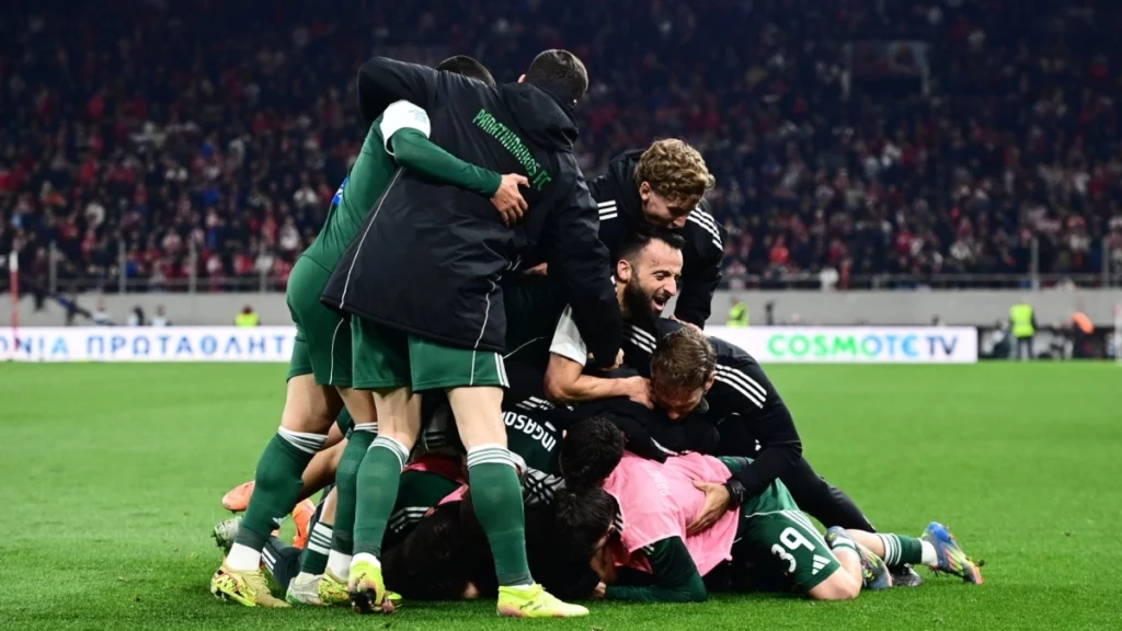 Όλα... τούμπα για την 4η θέση: Τι λέει ο αλγόριθμος για Παναθηναϊκό, Λεβαδειακό