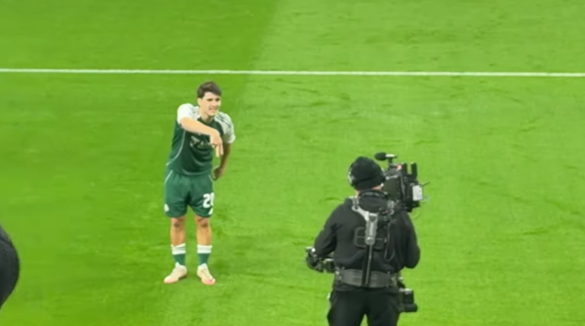 Βίντεο από την εξέδρα: Ο πανηγυρισμός του Ταμπόρδα και οι αντιδράσεις στο Καραϊσκάκης (vid)