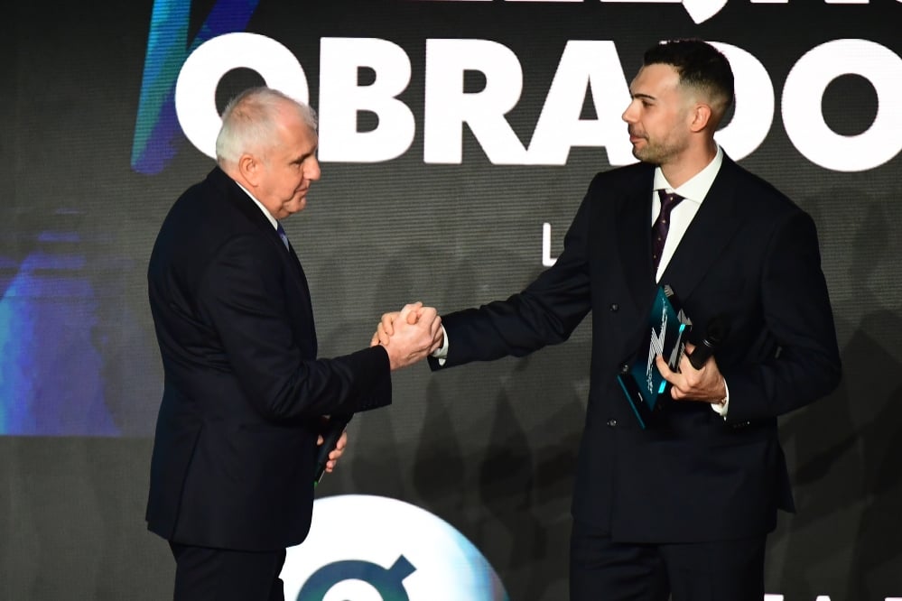 Ομπράντοβιτς για Σλούκα: «Ήταν προπονητής στο παρκέ και συνεχίζει»