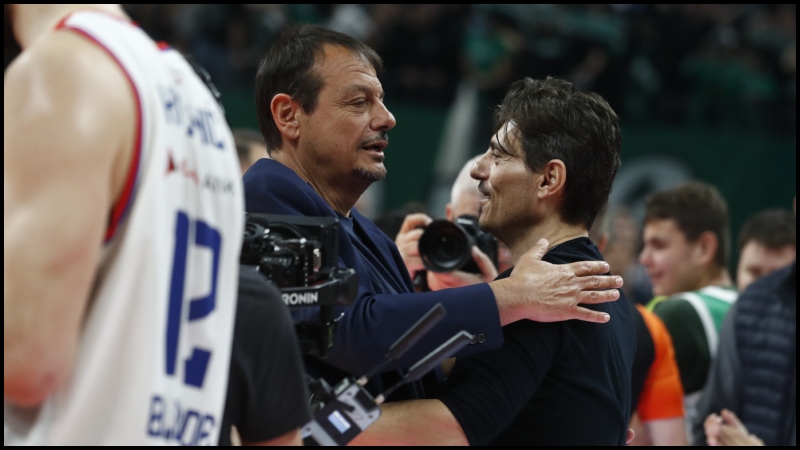 Στο πλευρό του Αταμάν ο Γιαννακόπουλος: Το στεφάνι στην κηδεία της μητέρας του (pic)