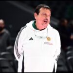 Παναθηναϊκός: Επέστρεψε στο «Telekom Center» ο Αταμάν μετά την κηδεία της μητέρας του