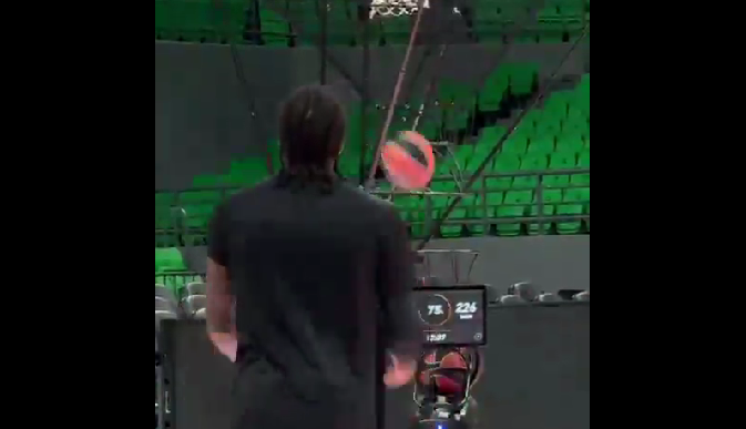 Ναν «on fire» στην προπόνηση: Το ασύλληπτο ποσοστό του «MVP» στο τρίποντο! (vid)