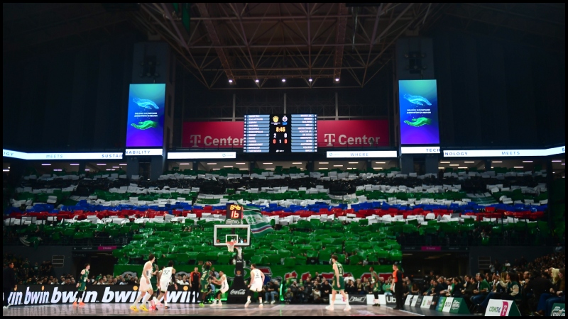 Παναθηναϊκός - Φενερμπαχτσέ: «Κορεό» και σύνθημα για τη Ραπίντ Βιέννης από τους οπαδούς (pics)