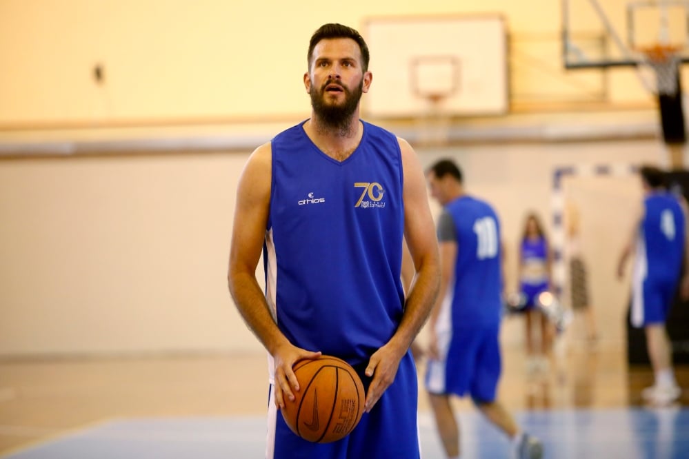 Στα χνάρια του πατέρα του ο γιός του Φώτση