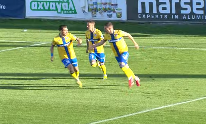 Σε κρίση ο ΑΠΟΕΛ του Μαντσίνι, έγινε αλλαγή στο ημίχρονο ο Αργεντινός (vid)