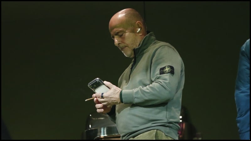 «Ο Αλαφούζος θεωρεί σε μεγάλο βαθμό πως έχει εξαπατηθεί» (vid)