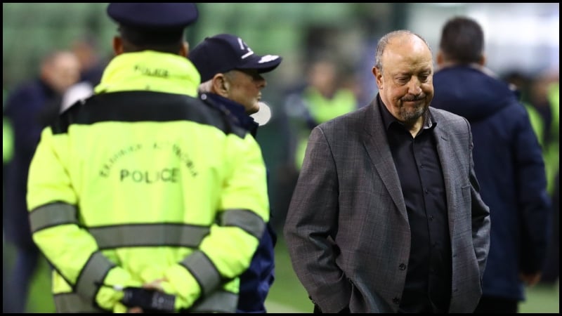 Τσάρλι: «Ο Αλαφούζος δεν έχει την παραμικρή επαφή με τον Μπενίτεθ» (vid)