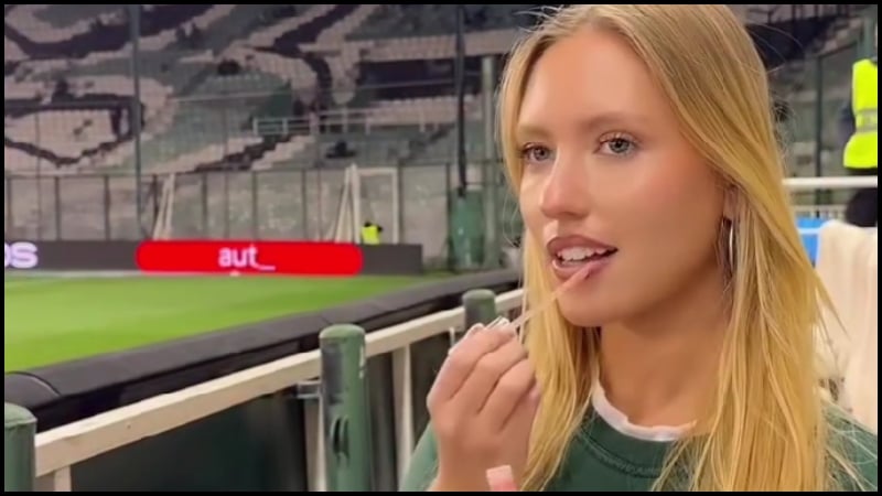 Παναθηναϊκός: Γνωστή ηθοποιός έκλεψε την παράσταση στη Λεωφόρο (vids)