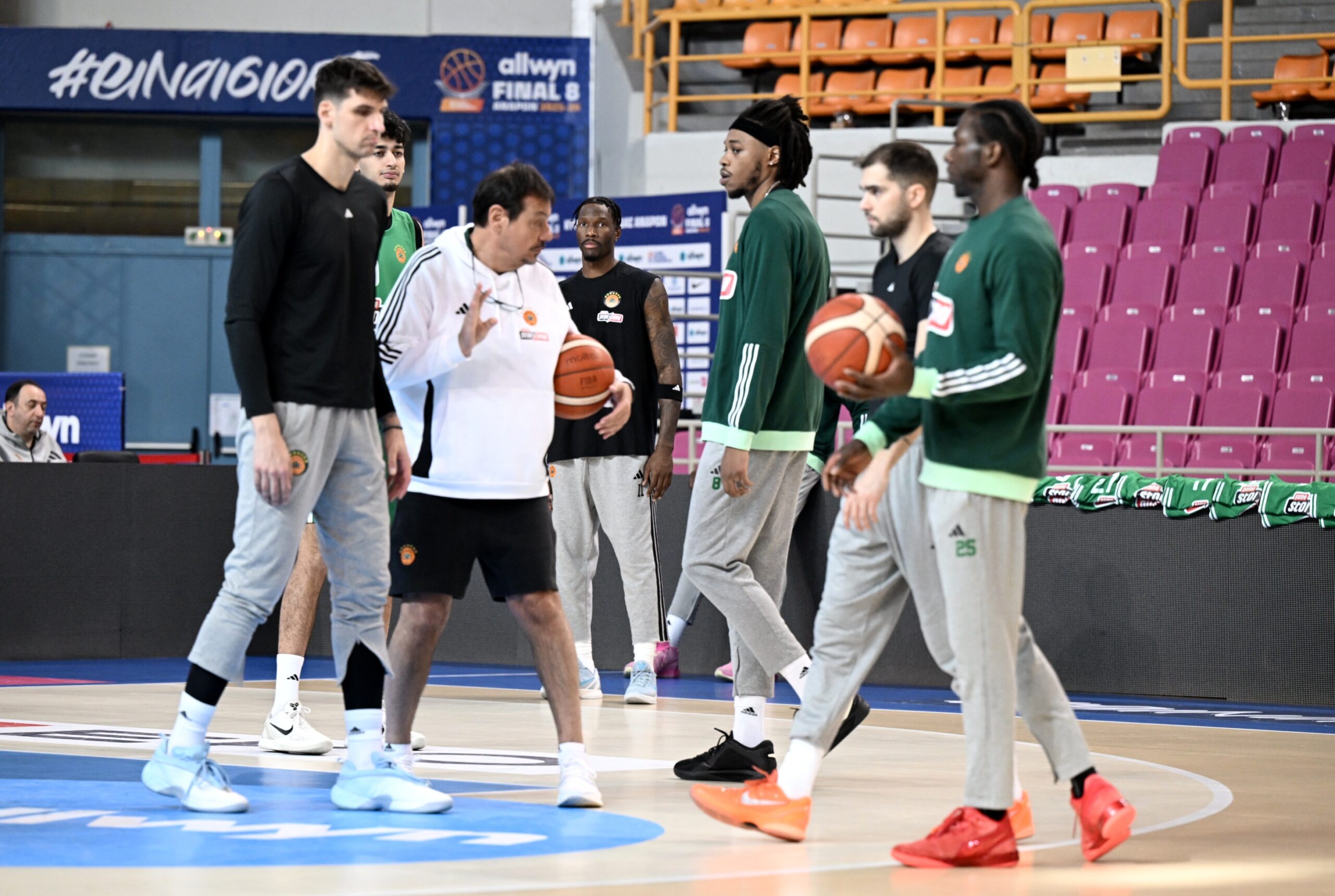 Φωτογραφίες: Η προπόνηση του Παναθηναϊκού εν όψει τελικού - Οι οδηγίες του Αταμάν