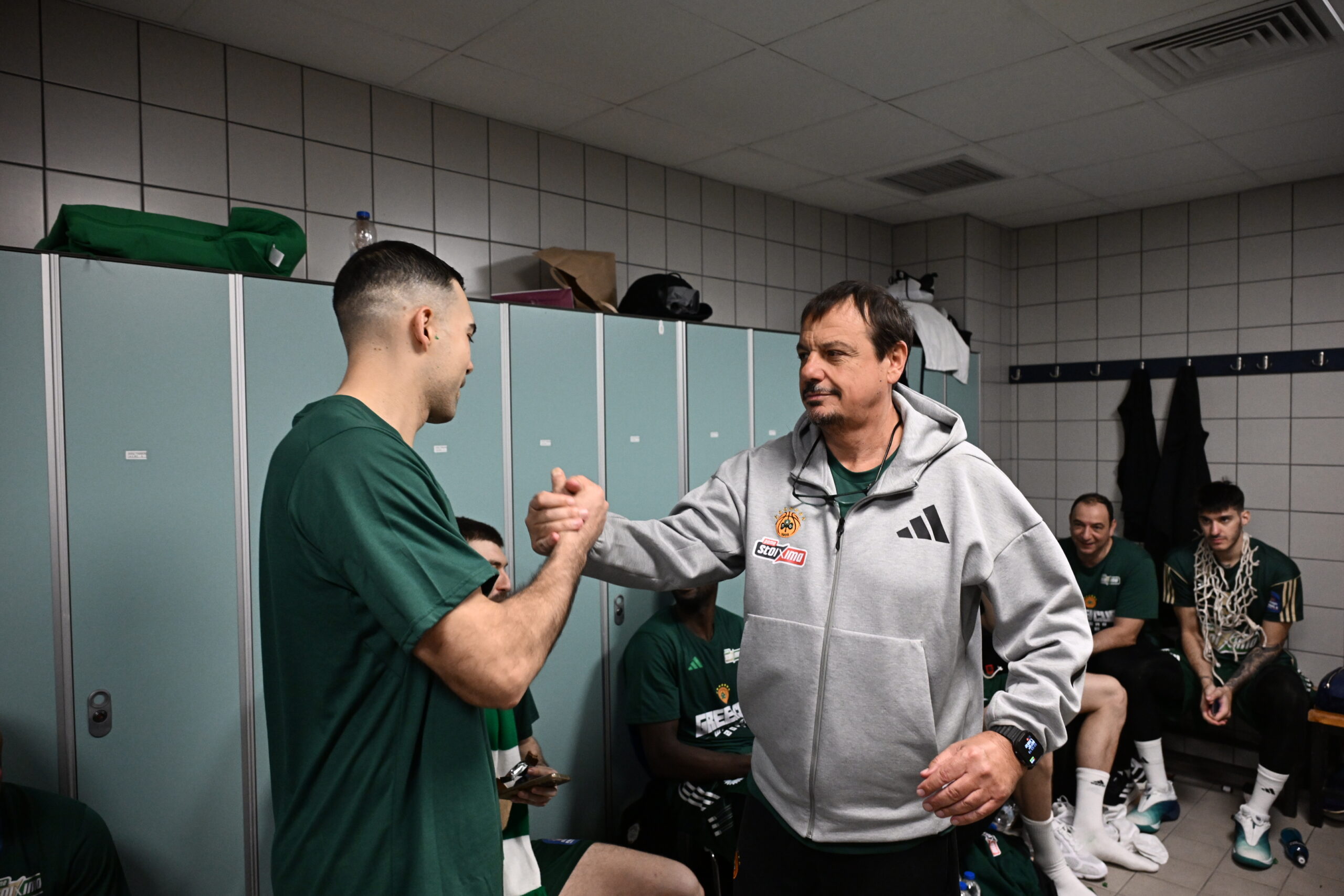 Φωτογραφίες: Όσα έγιναν στα αποδυτήρια μετά την κατάκτηση του Κυπέλλου