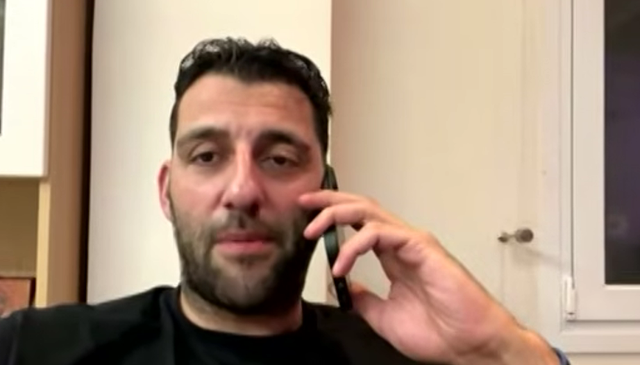 Μπουρούσης: «Ο Χέιζ Ντέιβις έσβησε τον Βεζένκοφ» (vid)