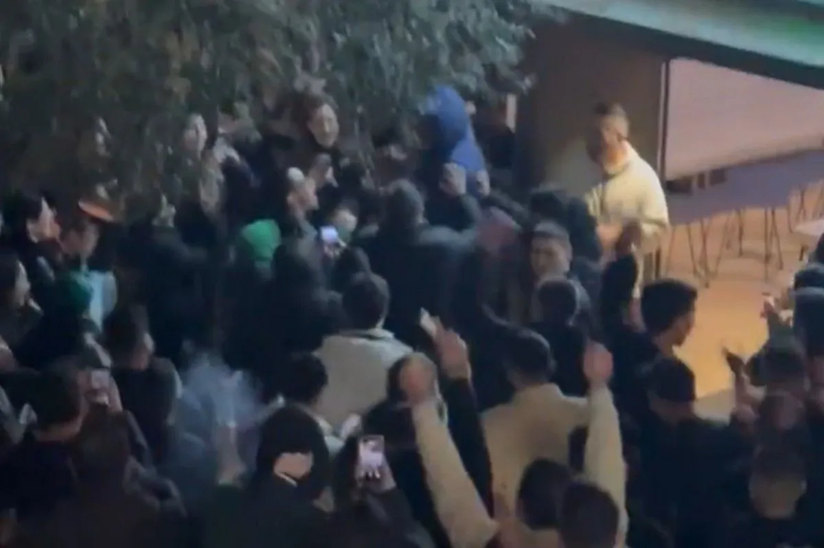 Φωτογραφίες: Χαμός στο ξενοδοχείο για τον Παναθηναϊκό μετά την κατάκτηση του Κυπέλλου Ελλάδας