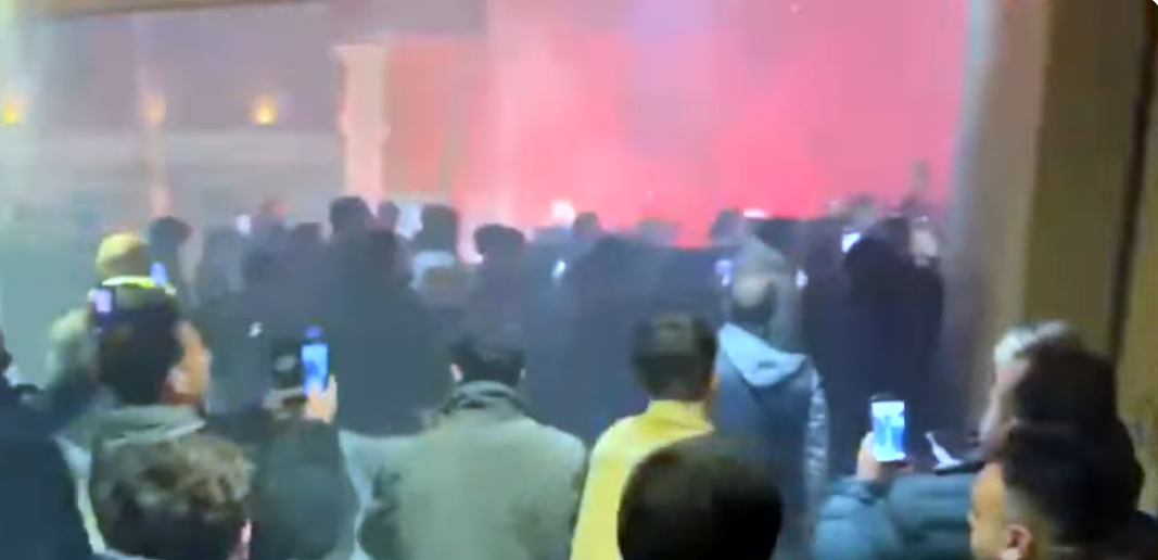 Φωτογραφίες: Χαμός στο ξενοδοχείο για τον Παναθηναϊκό μετά την κατάκτηση του Κυπέλλου Ελλάδας