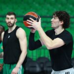 Απίστευτος Ρογκαβόπουλος: Η ατάκα «άσε τον να παίξει» στον Αταμάν για Όσμαν