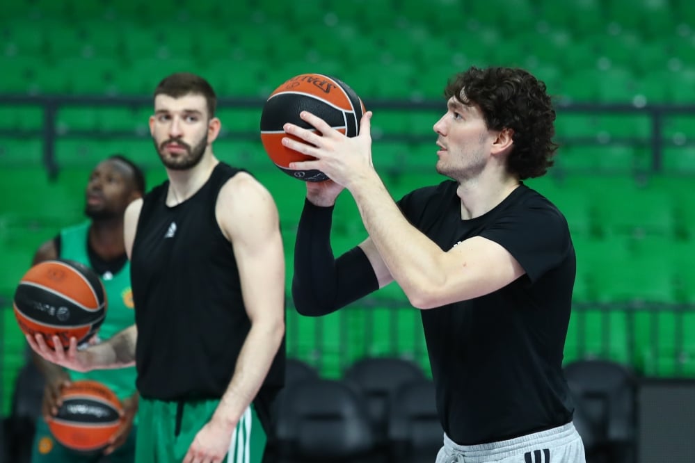 Απίστευτος Ρογκαβόπουλος: Η ατάκα «άσε τον να παίξει» στον Αταμάν για Όσμαν